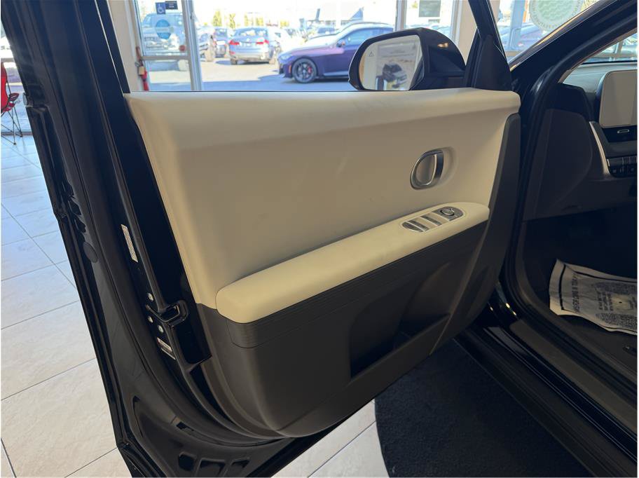 Used 2024 Hyundai Ioniq 5 SEL RWD image 10