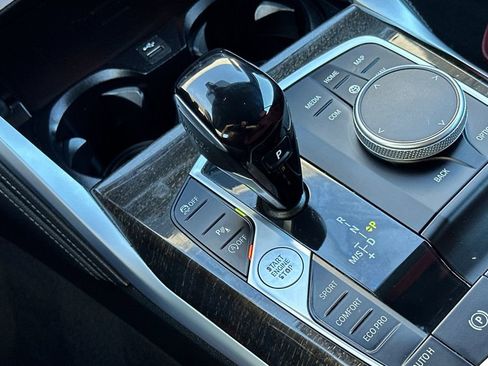 Used 2023 BMW 430i Convertible w/ M Sport Package image 24