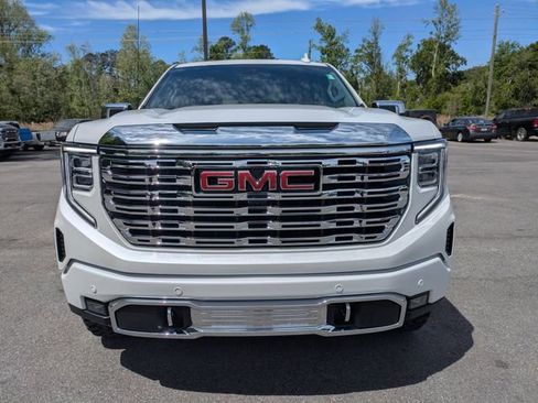 Used 2025 GMC Sierra 1500 Denali w/ Denali Reserve Package image 9