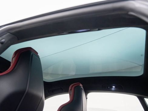 Used 2023 Porsche Taycan GTS image 18