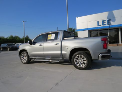 Certified 2023 Chevrolet Silverado 1500 LTZ AWD/4WD image 3
