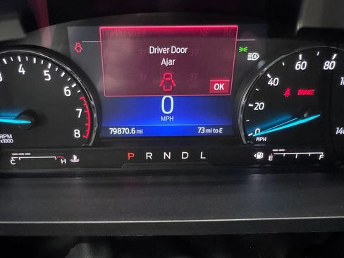 Used 2022 Ford Explorer XLT AWD/4WD image 17