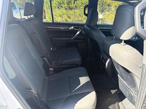 Used 2022 Lexus GX 460 Premium AWD/4WD image 47
