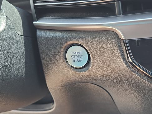 Certified 2024 Kia Sorento LX FWD image 26