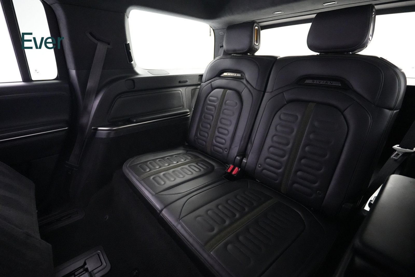 Used 2024 Rivian R1S Adventure Quad AWD/4WD image 25