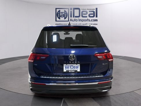 Used 2022 Volkswagen Tiguan SE AWD/4WD image 3
