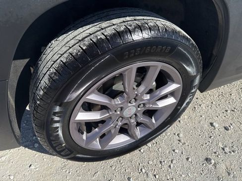 Used 2023 GMC Terrain SLT image 26