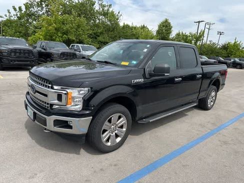 Used 2020 Ford F150 XLT w/ Equipment Group 302A Luxury AWD/4WD image 9