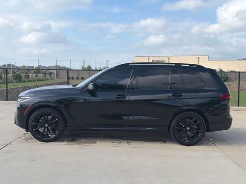 Used 2024 BMW X7 M60i w/ Executive Package image 6