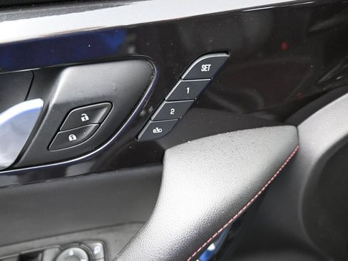 Used 2020 Chevrolet Blazer RS FWD image 14