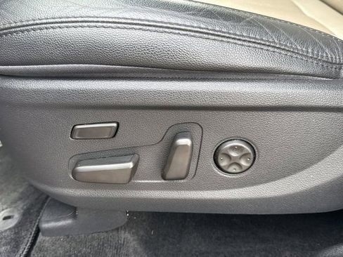 Used 2020 Hyundai Santa Fe Limited FWD image 23