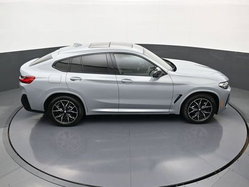 Used 2025 BMW X4 M40i AWD/4WD image 37