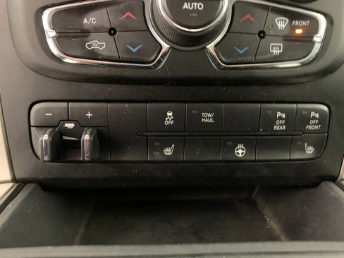 Used 2018 RAM 1500 Big Horn image 28