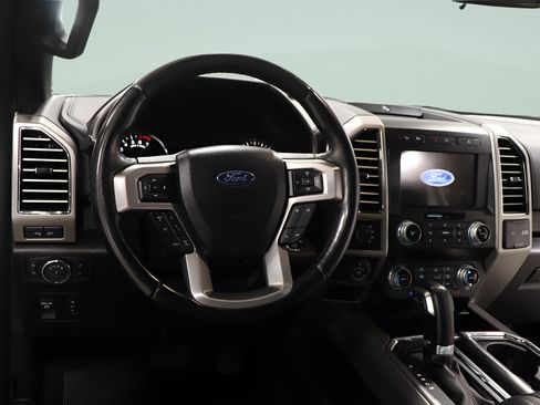 Used 2020 Ford F150 Platinum w/ Technology Package AWD/4WD image 6