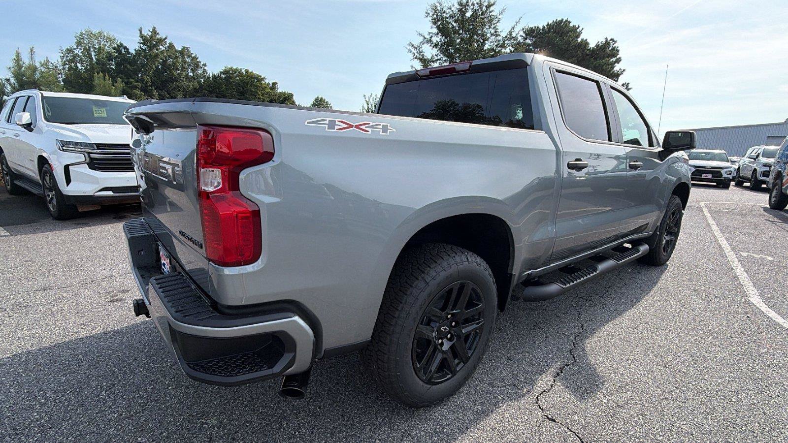 New 2026 Chevrolet Silverado 1500 Custom w/ Turbomax Blackout Package AWD/4WD image 7