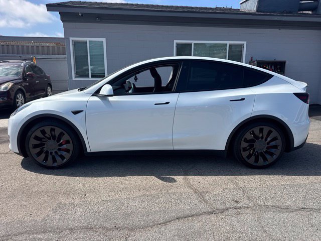 Used 2022 Tesla Model Y Performance AWD/4WD image 6