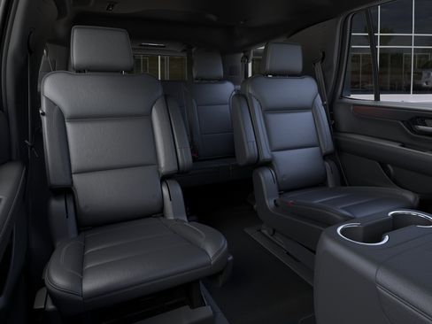 New 2026 GMC Yukon Denali w/ Denali Reserve Package AWD/4WD image 17