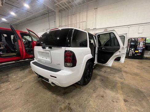 Used 2008 Chevrolet TrailBlazer SS w/ Sun And Sound Package AWD/4WD image 10