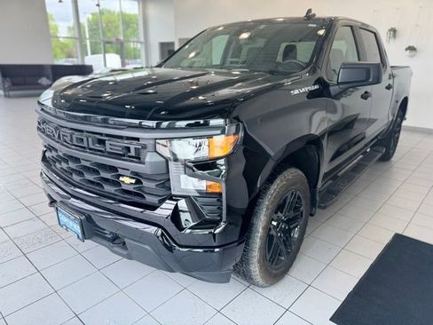 Certified 2024 Chevrolet Silverado 1500 Custom AWD/4WD image 34