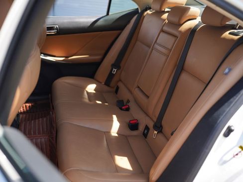 Used 2016 Lexus IS 200t w/ Premium Package image 24