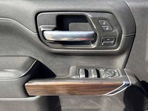 Used 2021 GMC Sierra 1500 SLT w/ SLT Premium Package image 21