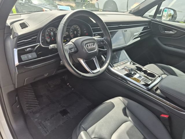 Used 2025 Audi Q7 3.0T Premium Plus AWD/4WD image 10
