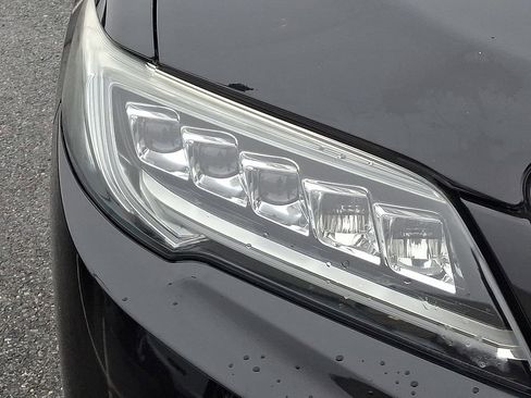 Used 2016 Acura RDX AWD w/ Advance Package image 3