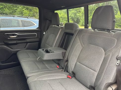 Used 2020 RAM 1500 Big Horn AWD/4WD image 18