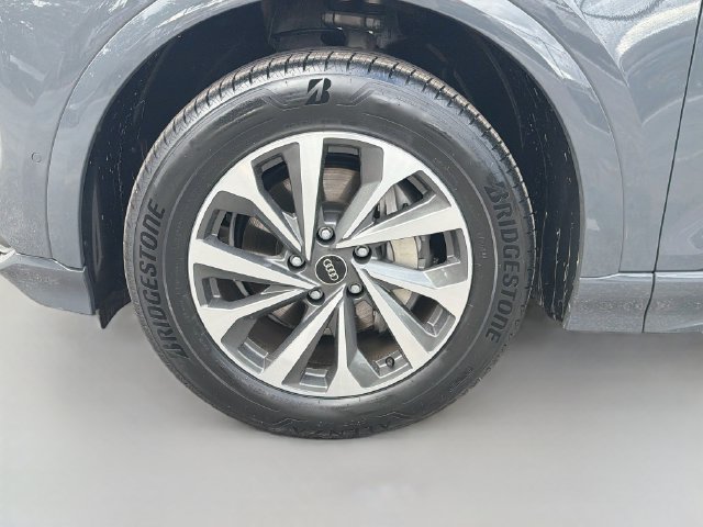 Certified 2025 Audi Q6 e-tron Premium Plus w/ Premium Plus AWD/4WD image 40
