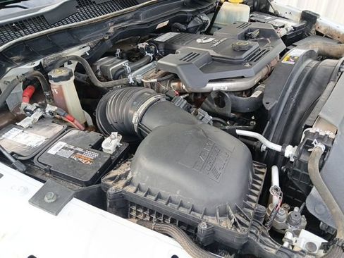 Used 2018 RAM 5500 Tradesman w/ Ambulance Prep Group image 45