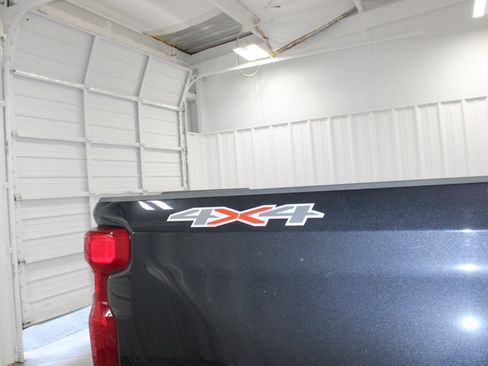Used 2024 Chevrolet Silverado 1500 LT w/ Protection Package AWD/4WD image 12