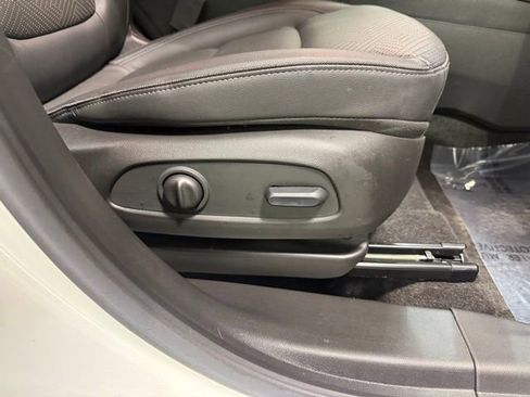 Certified 2023 Buick Encore GX Essence w/ Experience Buick Package image 27