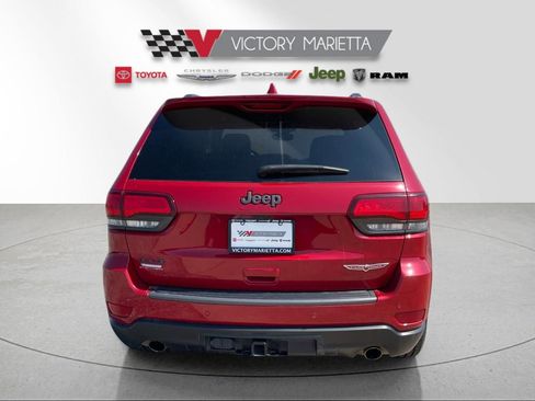 Used 2020 Jeep Grand Cherokee Trailhawk w/ Trailhawk Luxury Group AWD/4WD image 4