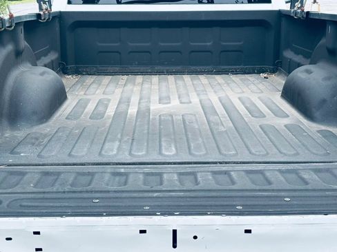Used 2017 RAM 1500 Tradesman RWD image 10