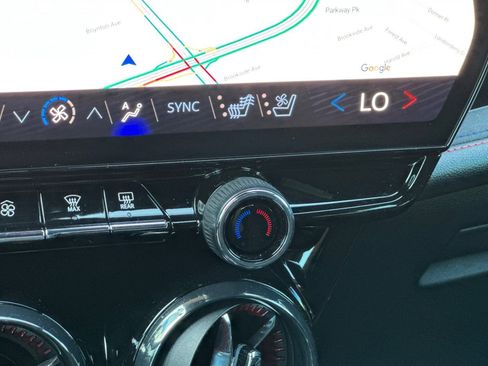 Used 2024 Chevrolet Blazer EV RS image 31