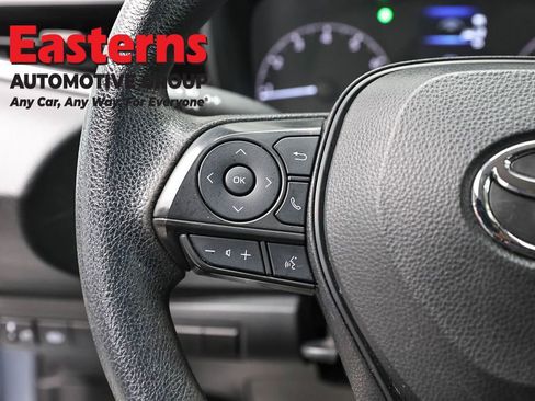 Used 2023 Toyota Corolla LE FWD image 15