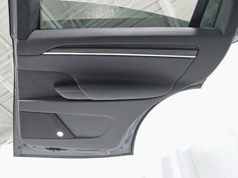 Used 2024 Tesla Model X X LONG RANGE-6 Seater -compute image 39