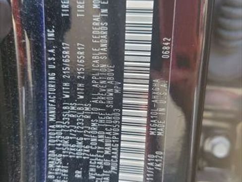 Certified 2023 Toyota Corolla Cross LE FWD image 33