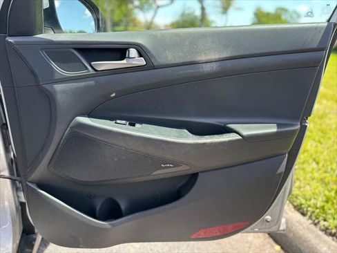 Used 2018 Hyundai Tucson Limited w/ Ultimate Package 02 AWD/4WD image 21