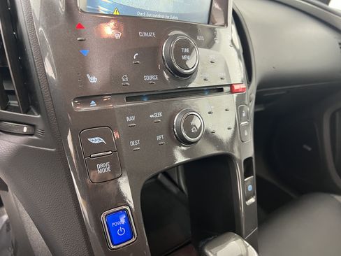 Used 2015 Chevrolet Volt Premium w/ Premium Trim Package FWD image 29