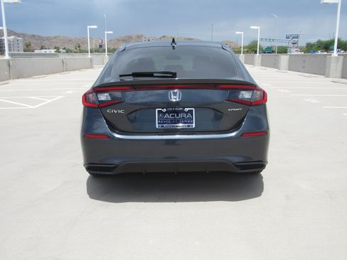 Used 2025 Honda Civic Sport image 7