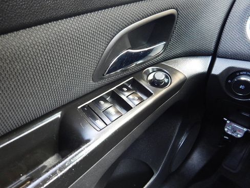 Used 2013 Chevrolet Cruze LT w/ RS Package image 20