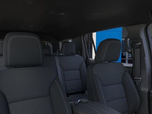 New 2026 Chevrolet Traverse LT FWD image 24