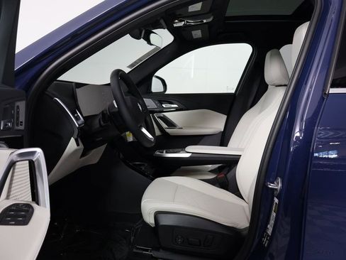 New 2026 BMW X1 xDrive28i w/ Convenience Package image 5
