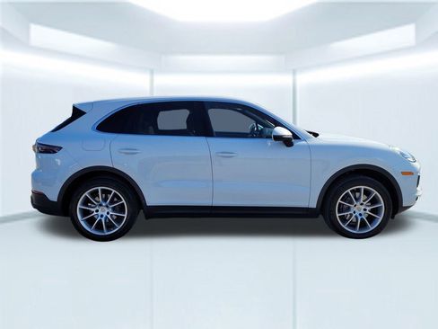 Used 2020 Porsche Cayenne image 7