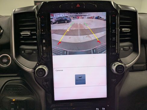 Used 2025 RAM 2500 Big Horn image 12