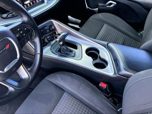 Used 2019 Dodge Challenger SXT RWD image 14