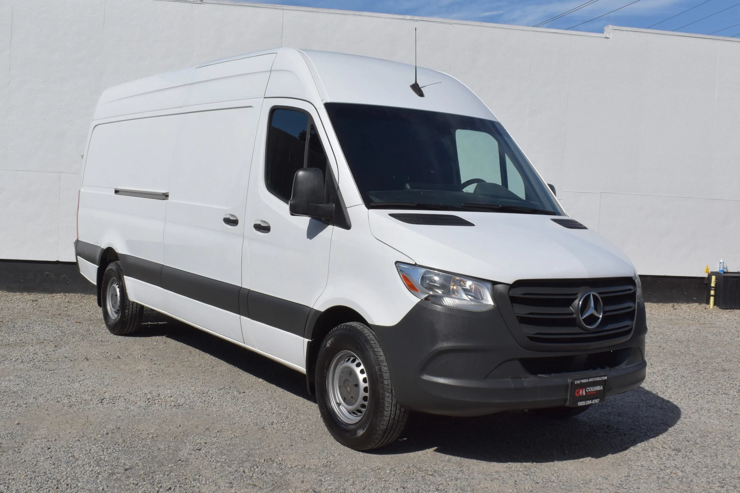 Used 2021 Mercedes-Benz Sprinter 2500 image 1