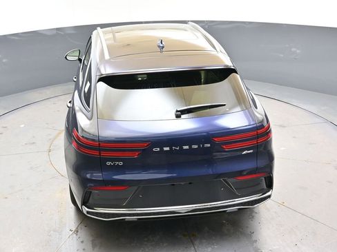 New 2026 Genesis GV70 2.5T Advanced AWD/4WD image 39