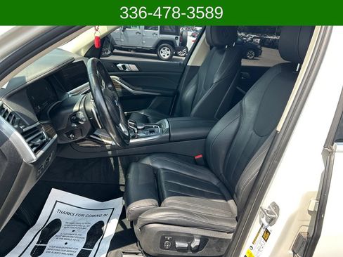 Used 2021 BMW X7 xDrive40i w/ Parking Assistance Package AWD/4WD image 9
